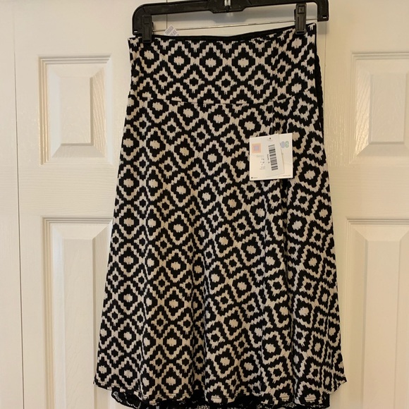 Lularoe - Picture 1 of 1